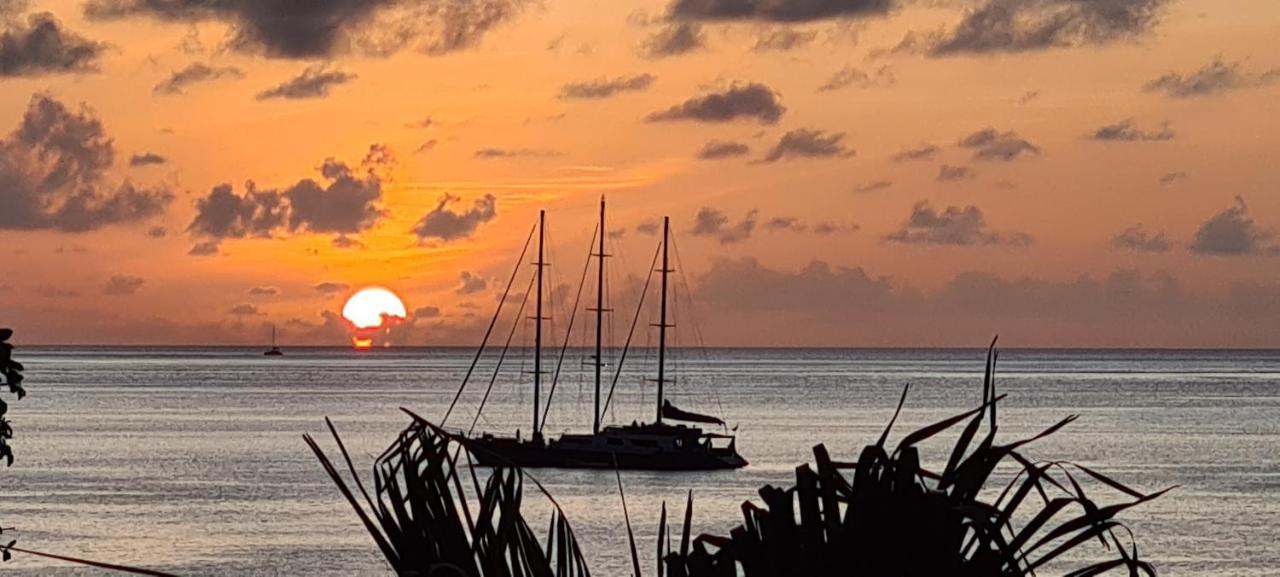 Harmony Self-Catering Apartments Beau Vallon  Extérieur photo